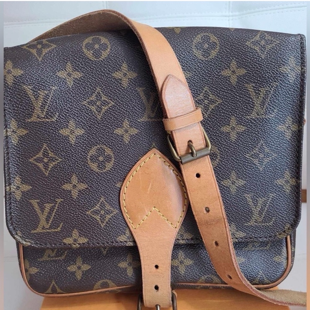 Vintage Louis Vuitton Cartouchiere